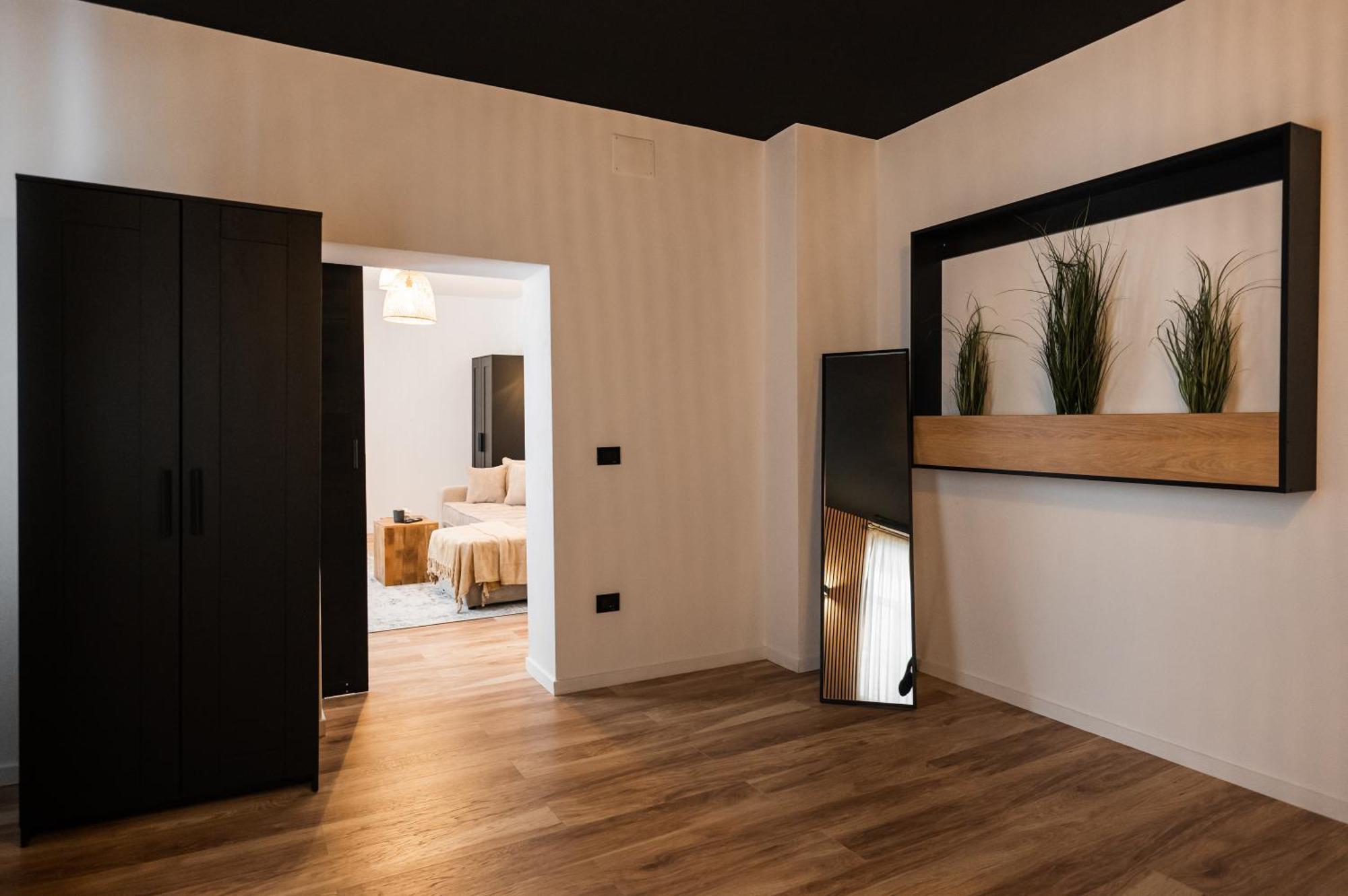 Moodee Suite - Piata Sfatului Brașov Exterior foto